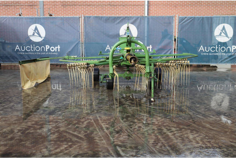 Krone SWADRO 421/13 - Henificadora: foto 2 Krone SWADRO 421/13 - Henificadora: foto 2