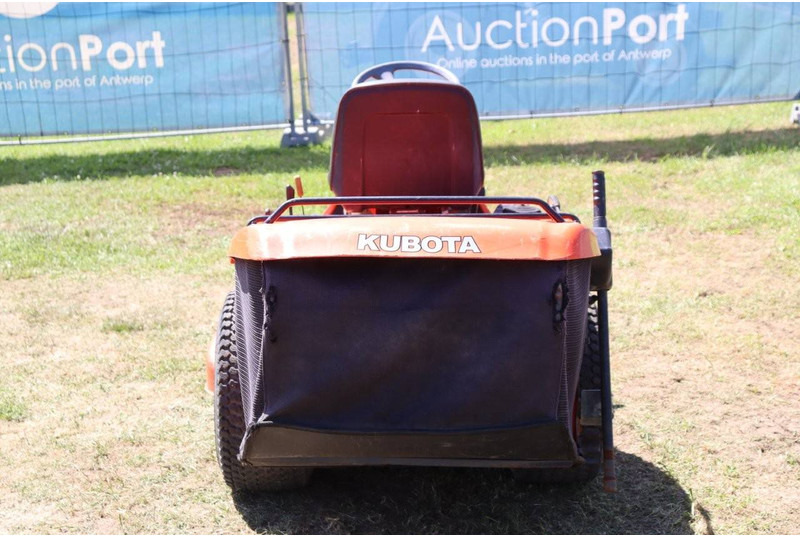 Kubota Hydrostaat - Cortacésped: foto 5 Kubota Hydrostaat - Cortacésped: foto 5