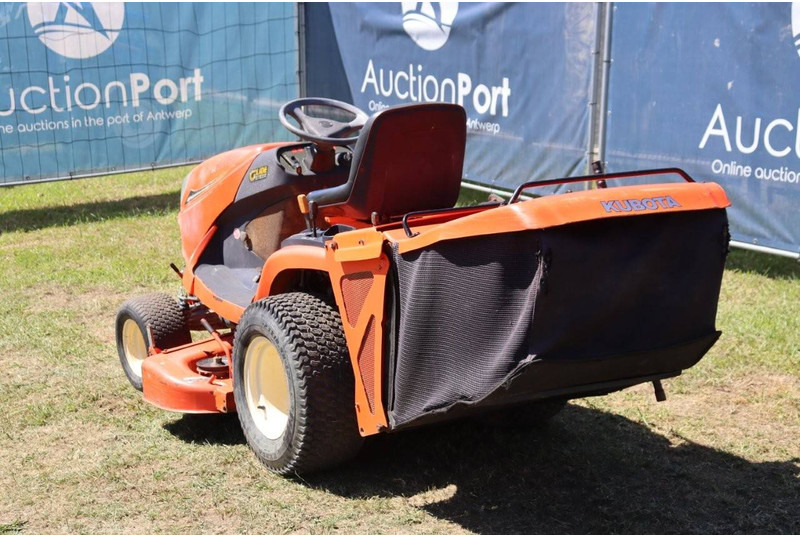 Kubota Hydrostaat - Cortacésped: foto 4 Kubota Hydrostaat - Cortacésped: foto 4