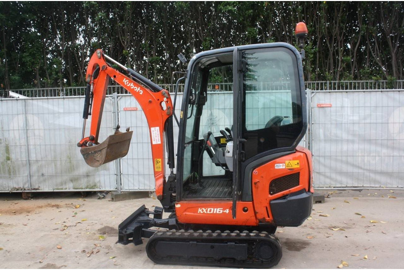 Kubota KX016-4 - Miniexcavadora: foto 3 Kubota KX016-4 - Miniexcavadora: foto 3