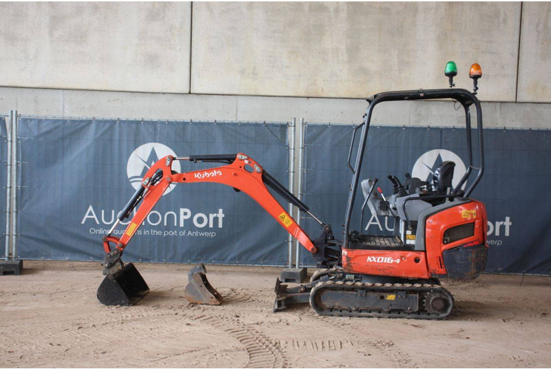 Kubota KX016-4 - Miniexcavadora: foto 2 Kubota KX016-4 - Miniexcavadora: foto 2