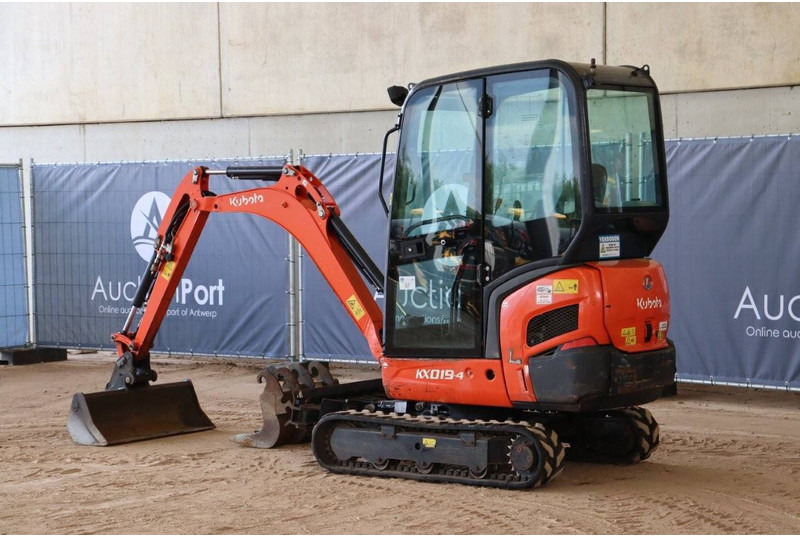 Kubota KX019-4 - Miniexcavadora: foto 4 Kubota KX019-4 - Miniexcavadora: foto 4