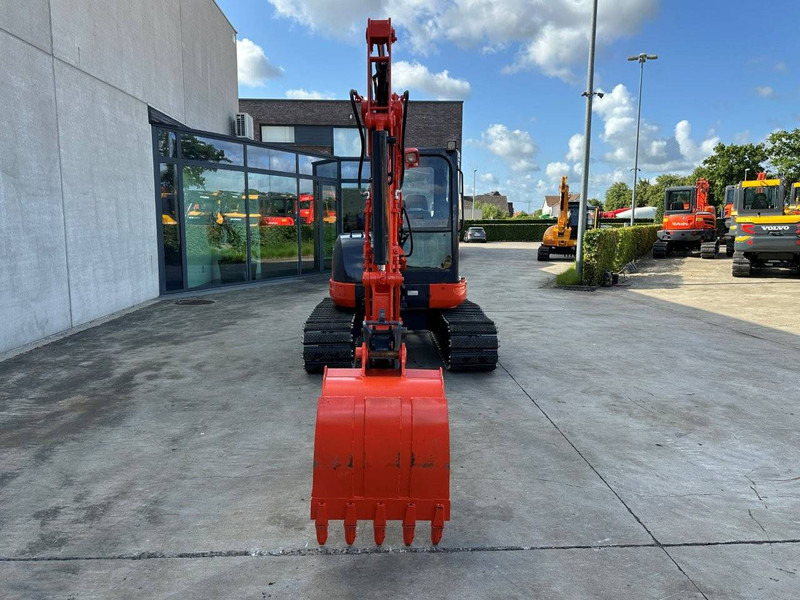 Kubota KX155-3SZ - Excavadora de cadenas: foto 2 Kubota KX155-3SZ - Excavadora de cadenas: foto 2
