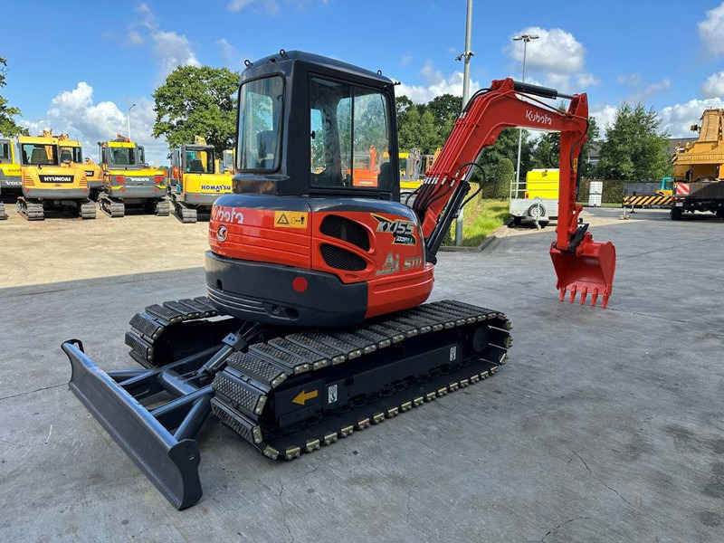 Kubota KX155-3SZ - Excavadora de cadenas: foto 4 Kubota KX155-3SZ - Excavadora de cadenas: foto 4
