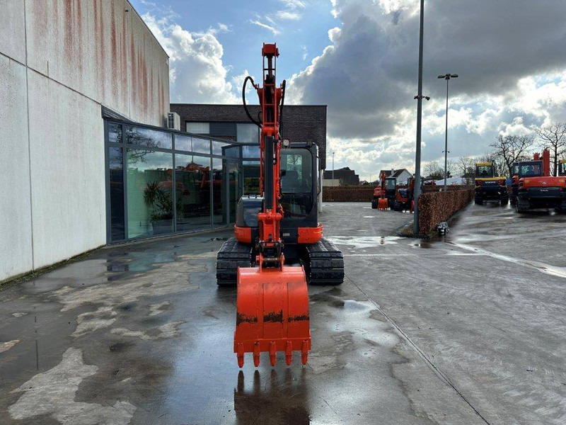 Kubota KX161-3SZ - Excavadora de cadenas: foto 2 Kubota KX161-3SZ - Excavadora de cadenas: foto 2