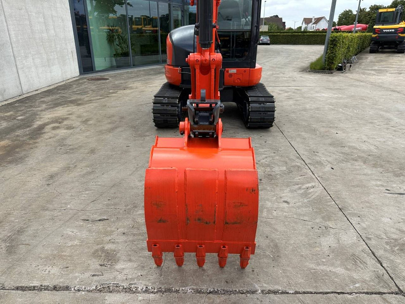 Excavadora de cadenas Kubota KX165-5: foto 10