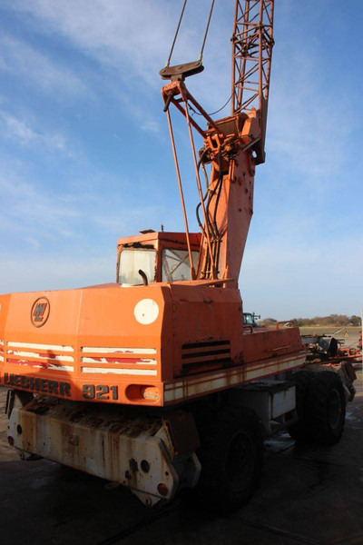 Liebherr A921 - Autogrúa: foto 5 Liebherr A921 - Autogrúa: foto 5