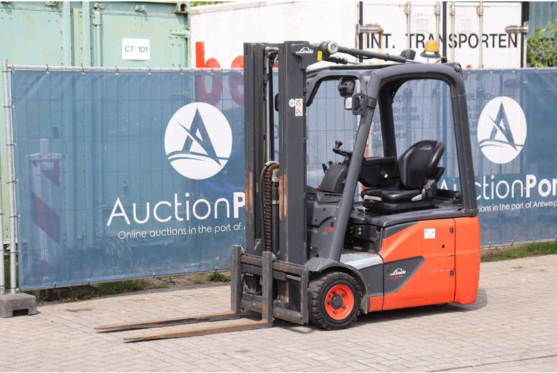 Carretilla elevadora eléctrica Linde E14-02: foto 17