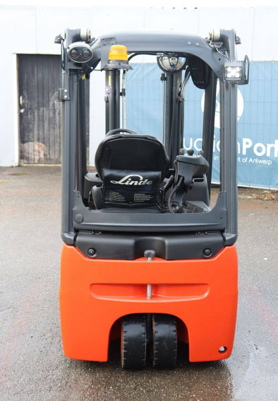 Linde E15-02 - Carretilla elevadora eléctrica: foto 5 Linde E15-02 - Carretilla elevadora eléctrica: foto 5