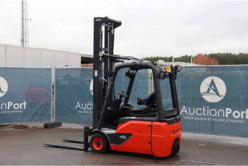 Linde E16-02 - Carretilla elevadora eléctrica: foto 3 Linde E16-02 - Carretilla elevadora eléctrica: foto 3