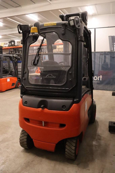 Linde E20PH-02 - Carretilla elevadora eléctrica: foto 5 Linde E20PH-02 - Carretilla elevadora eléctrica: foto 5