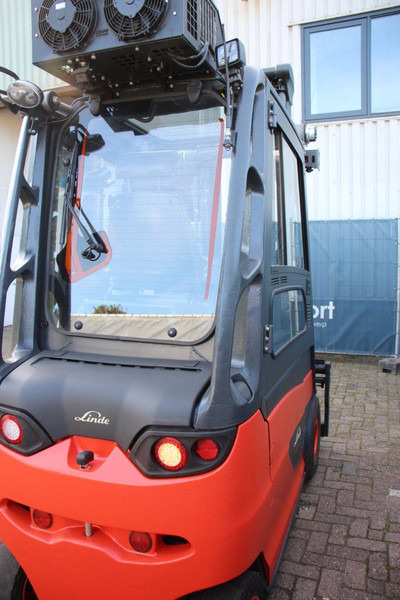 Linde E25HL-01/600 - Carretilla elevadora eléctrica: foto 5 Linde E25HL-01/600 - Carretilla elevadora eléctrica: foto 5