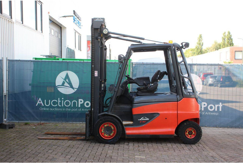 Linde E40H-01/600 - Carretilla elevadora eléctrica: foto 2 Linde E40H-01/600 - Carretilla elevadora eléctrica: foto 2