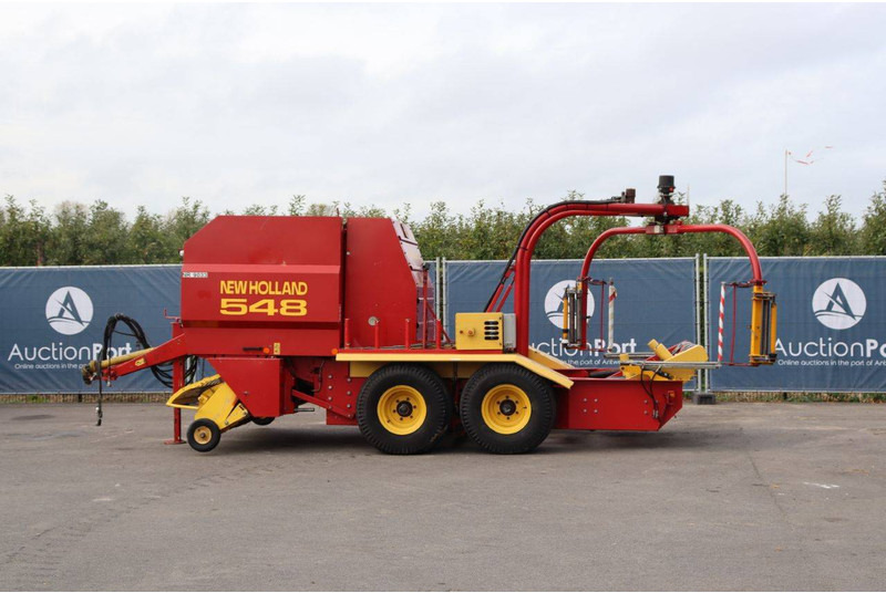 New Holland 548 - Maquinaria agrícola: foto 3 New Holland 548 - Maquinaria agrícola: foto 3