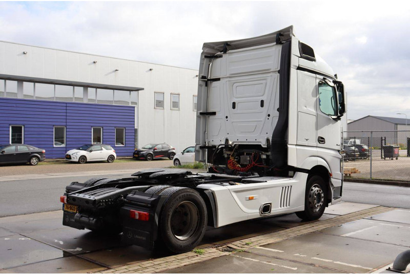 Mercedes-Benz ACTROS - Camión chasis: foto 5 Mercedes-Benz ACTROS - Camión chasis: foto 5