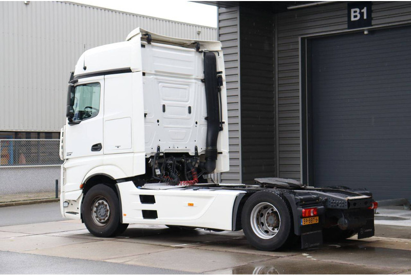 Mercedes-Benz Actros - Camión chasis: foto 4 Mercedes-Benz Actros - Camión chasis: foto 4