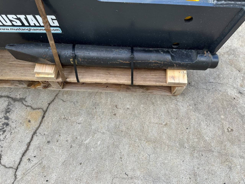 Mustang HM 1002 - Martillo hidráulico: foto 4 Mustang HM 1002 - Martillo hidráulico: foto 4