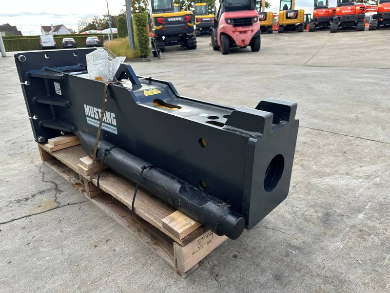 Mustang HM 1002 - Martillo hidráulico: foto 3 Mustang HM 1002 - Martillo hidráulico: foto 3