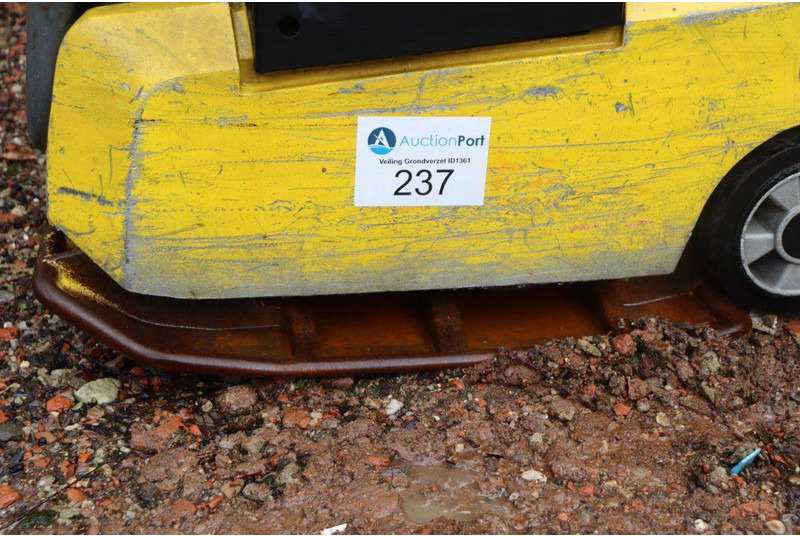 Plancha reversible Neuson DPU3050: foto 10