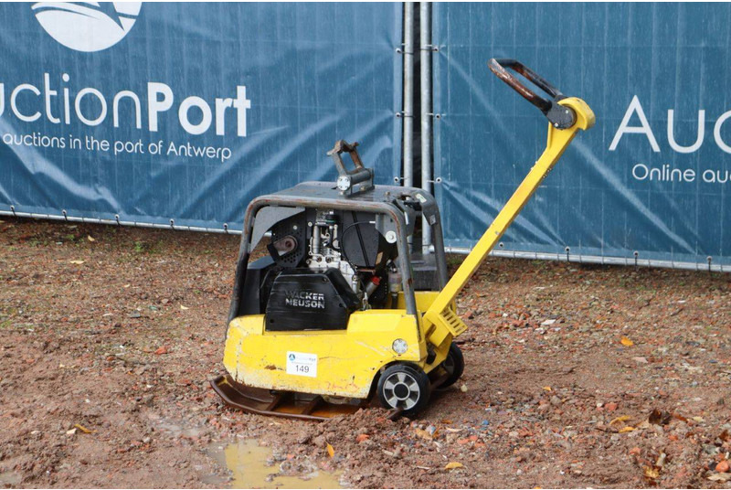 Neuson DPU3760 - Plancha reversible: foto 2 Neuson DPU3760 - Plancha reversible: foto 2