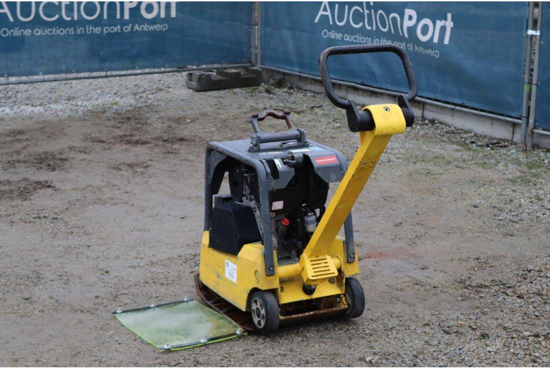 Neuson Vibroplate DPU3050He - Plancha reversible: foto 4 Neuson Vibroplate DPU3050He - Plancha reversible: foto 4