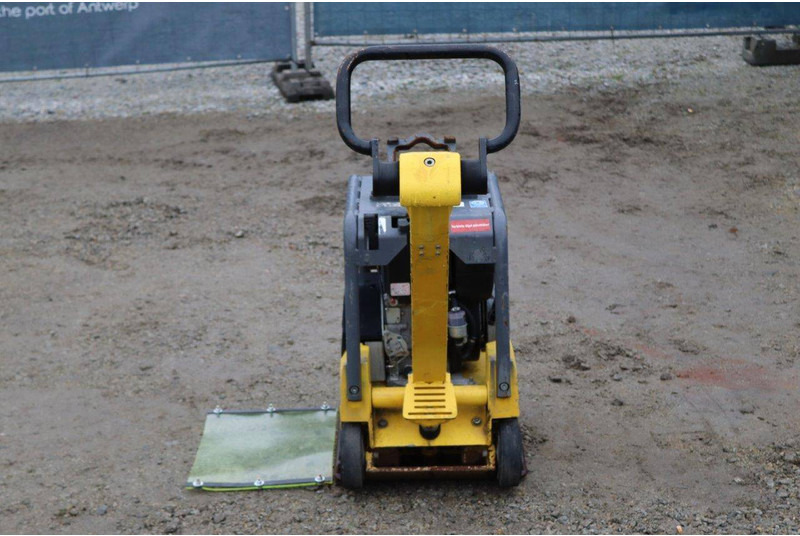 Neuson Vibroplate DPU3050He - Plancha reversible: foto 5 Neuson Vibroplate DPU3050He - Plancha reversible: foto 5
