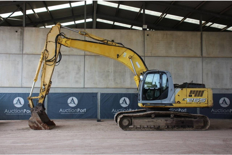 New Holland E265 - Excavadora de cadenas: foto 1 New Holland E265 - Excavadora de cadenas: foto 1