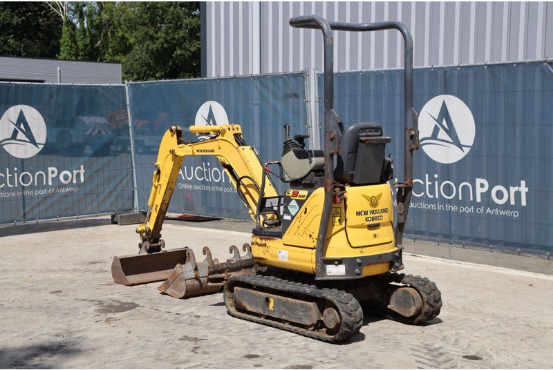 New Holland E9SR - Miniexcavadora: foto 4 New Holland E9SR - Miniexcavadora: foto 4
