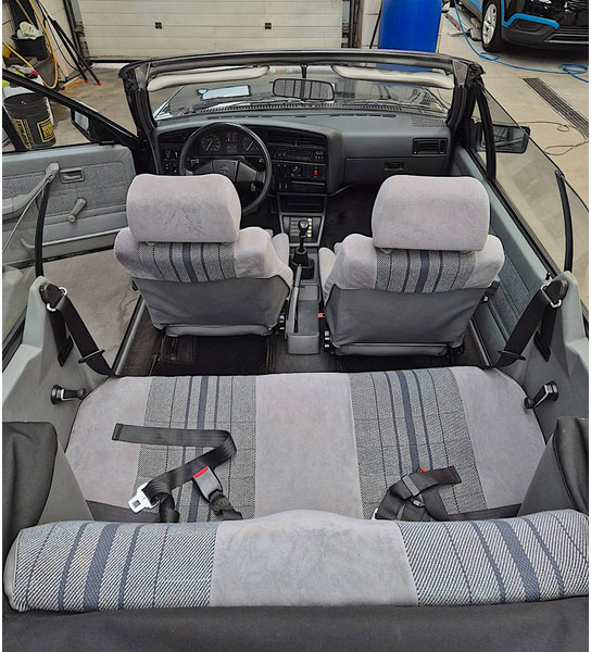 Opel Ascona (C) Cabriolet 1.8i - Sedan: foto 4 Opel Ascona (C) Cabriolet 1.8i - Sedan: foto 4