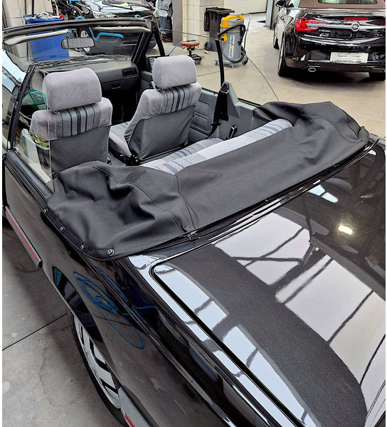 Opel Ascona (C) Cabriolet 1.8i - Sedan: foto 5 Opel Ascona (C) Cabriolet 1.8i - Sedan: foto 5