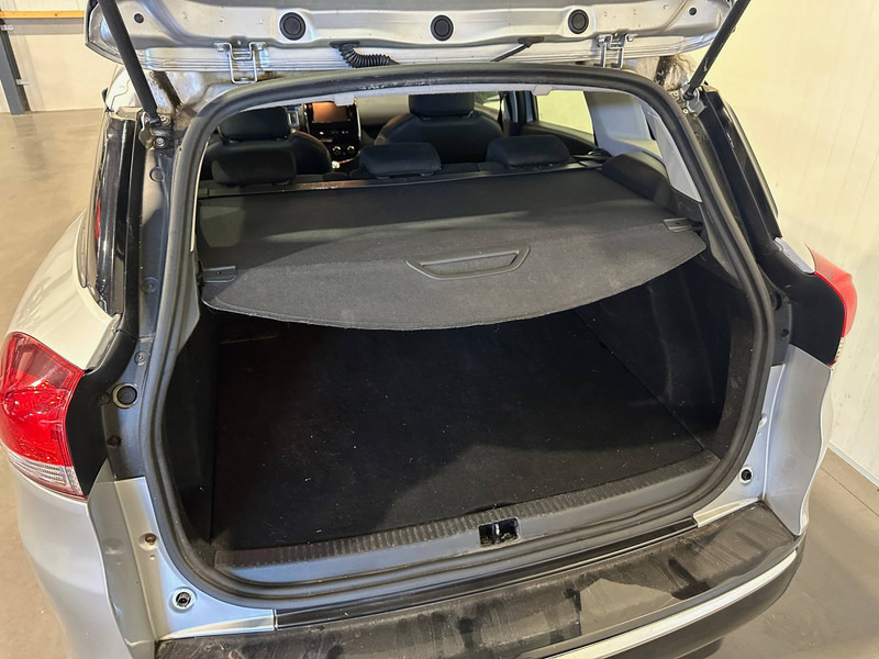 Renault Clio Estate 0.9 TCe Expression - Sedan: foto 5 Renault Clio Estate 0.9 TCe Expression - Sedan: foto 5