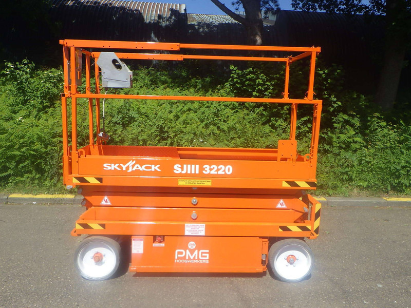 Skyjack SJ3220 - Plataforma de tijeras: foto 1 Skyjack SJ3220 - Plataforma de tijeras: foto 1