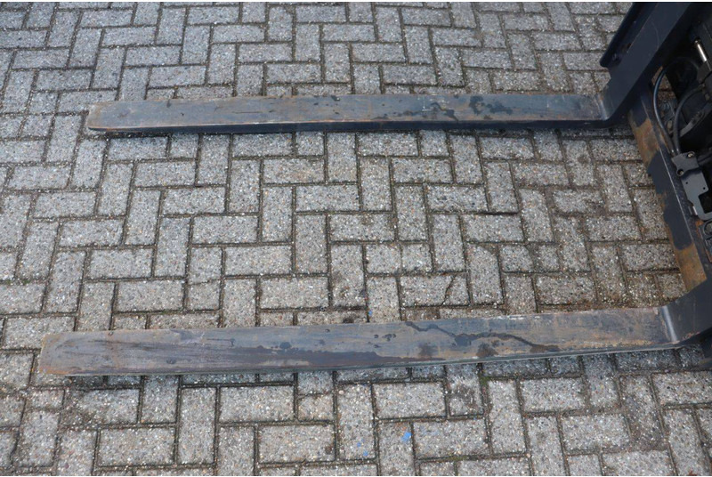 Carretilla elevadora Still RX70-35H: foto 11 Carretilla elevadora Still RX70-35H: foto 11