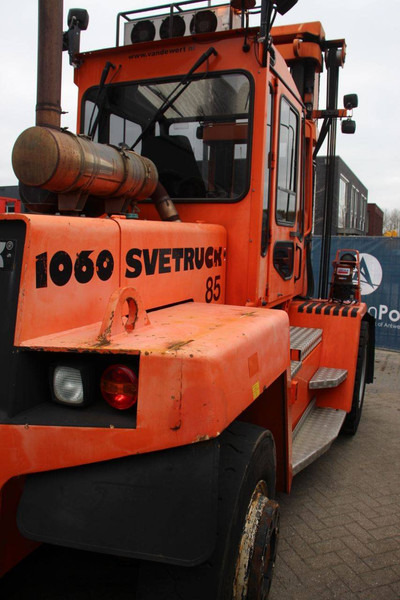 Svetruck 1060-30 - Carretilla para contenedores: foto 5 Svetruck 1060-30 - Carretilla para contenedores: foto 5
