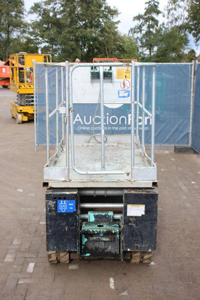 Tadano - Plataforma de tijeras: foto 4 Tadano - Plataforma de tijeras: foto 4