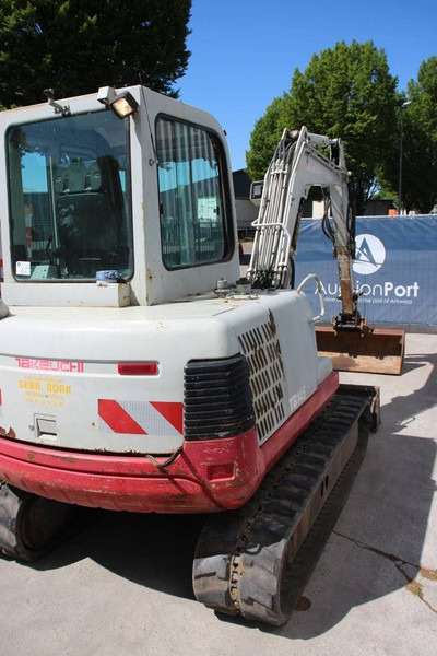 Takeuchi TB145 - Excavadora de cadenas: foto 5 Takeuchi TB145 - Excavadora de cadenas: foto 5