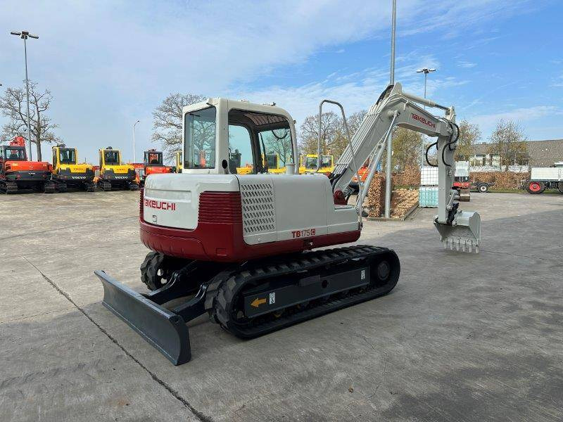 Takeuchi TB175C - Excavadora de cadenas: foto 4 Takeuchi TB175C - Excavadora de cadenas: foto 4