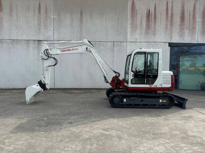 Excavadora de cadenas Takeuchi TB175C: foto 7
