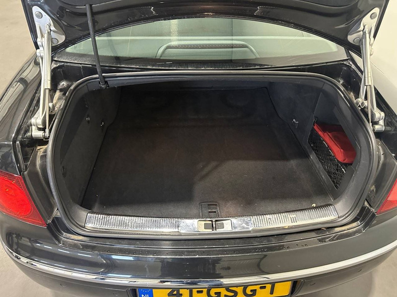 Volkswagen Phaeton 3.0 TDI - Sedan: foto 5 Volkswagen Phaeton 3.0 TDI - Sedan: foto 5