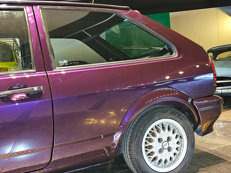 Sedan Volkswagen Polo II Coupé G40: foto 8