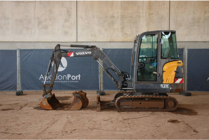Volvo EC27C - Excavadora de cadenas: foto 2 Volvo EC27C - Excavadora de cadenas: foto 2