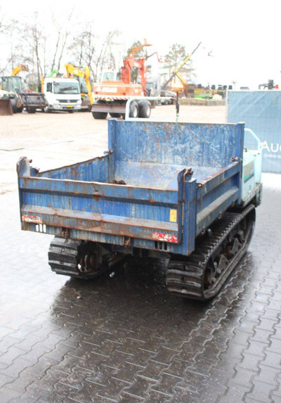 Yanmar C30R - Dúmper: foto 5 Yanmar C30R - Dúmper: foto 5