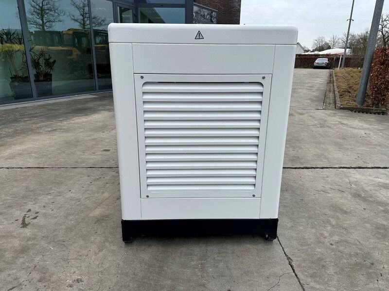 Compal power VG-R100 - Generador industriale: foto 3 Compal power VG-R100 - Generador industriale: foto 3
