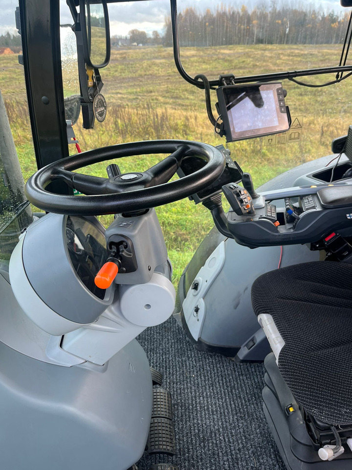 Tractor VALTRA S394: foto 15