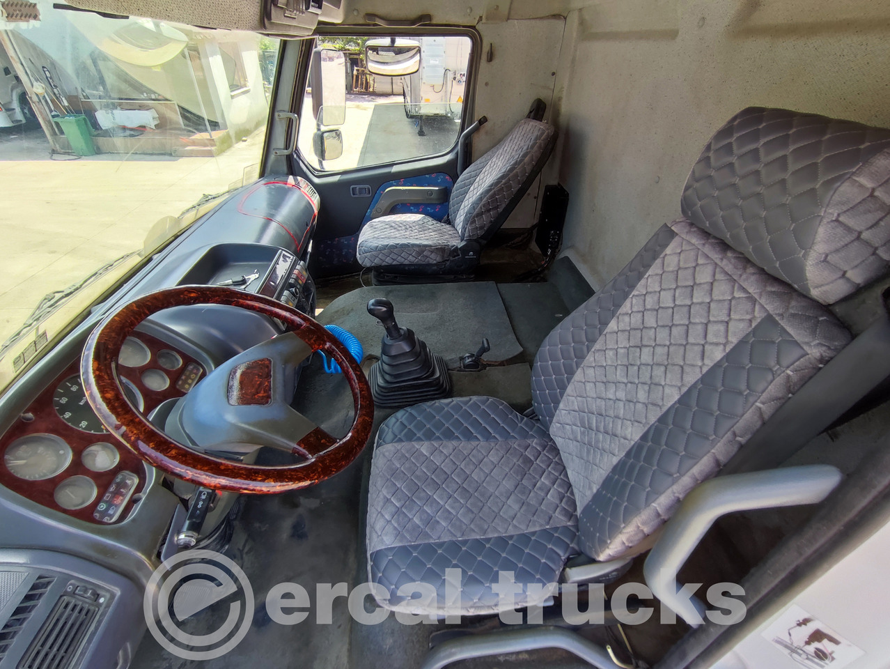 Camión volquete BMC 2012 PRO 940 6X4 - TİPPER TRUCK: foto 23 Camión volquete BMC 2012 PRO 940 6X4 - TİPPER TRUCK: foto 23