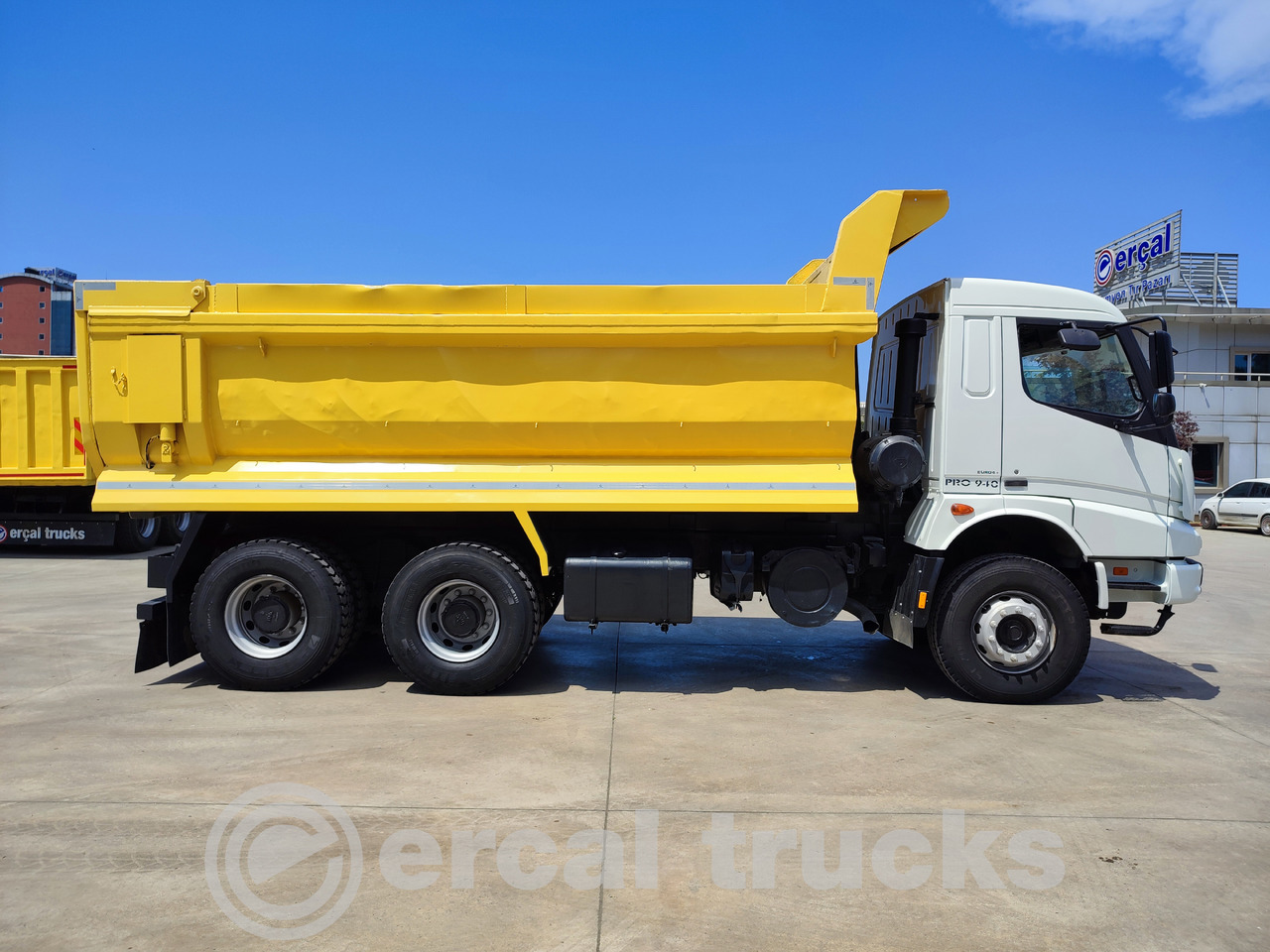 Camión volquete BMC 2012 PRO 940 6X4 - TİPPER TRUCK: foto 8 Camión volquete BMC 2012 PRO 940 6X4 - TİPPER TRUCK: foto 8