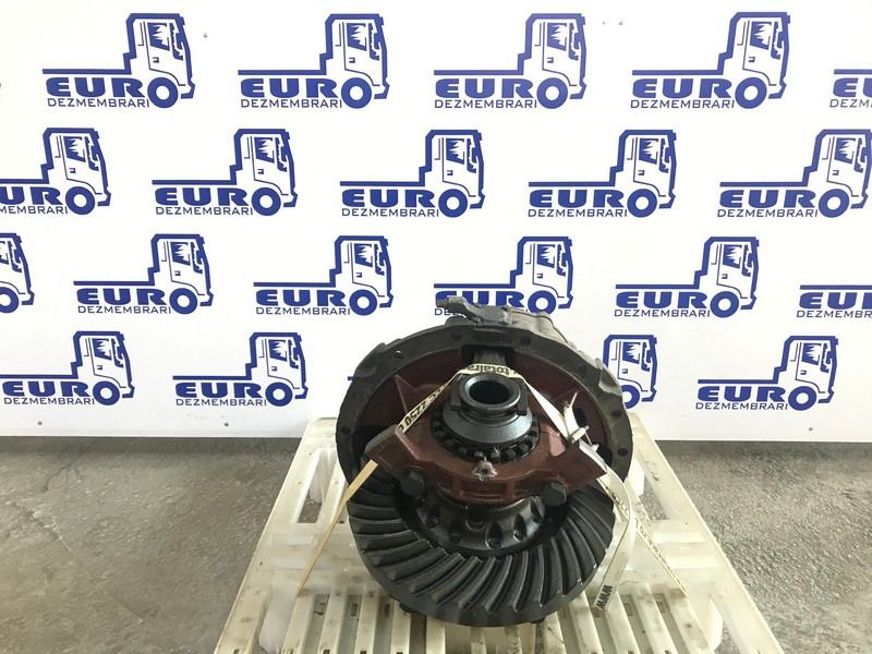 GRUP DIFERENTIAL RENAULT MIDLUM R=36:8 R=4,50 - Diferencial para Camión: foto 1 GRUP DIFERENTIAL RENAULT MIDLUM R=36:8 R=4,50 - Diferencial para Camión: foto 1