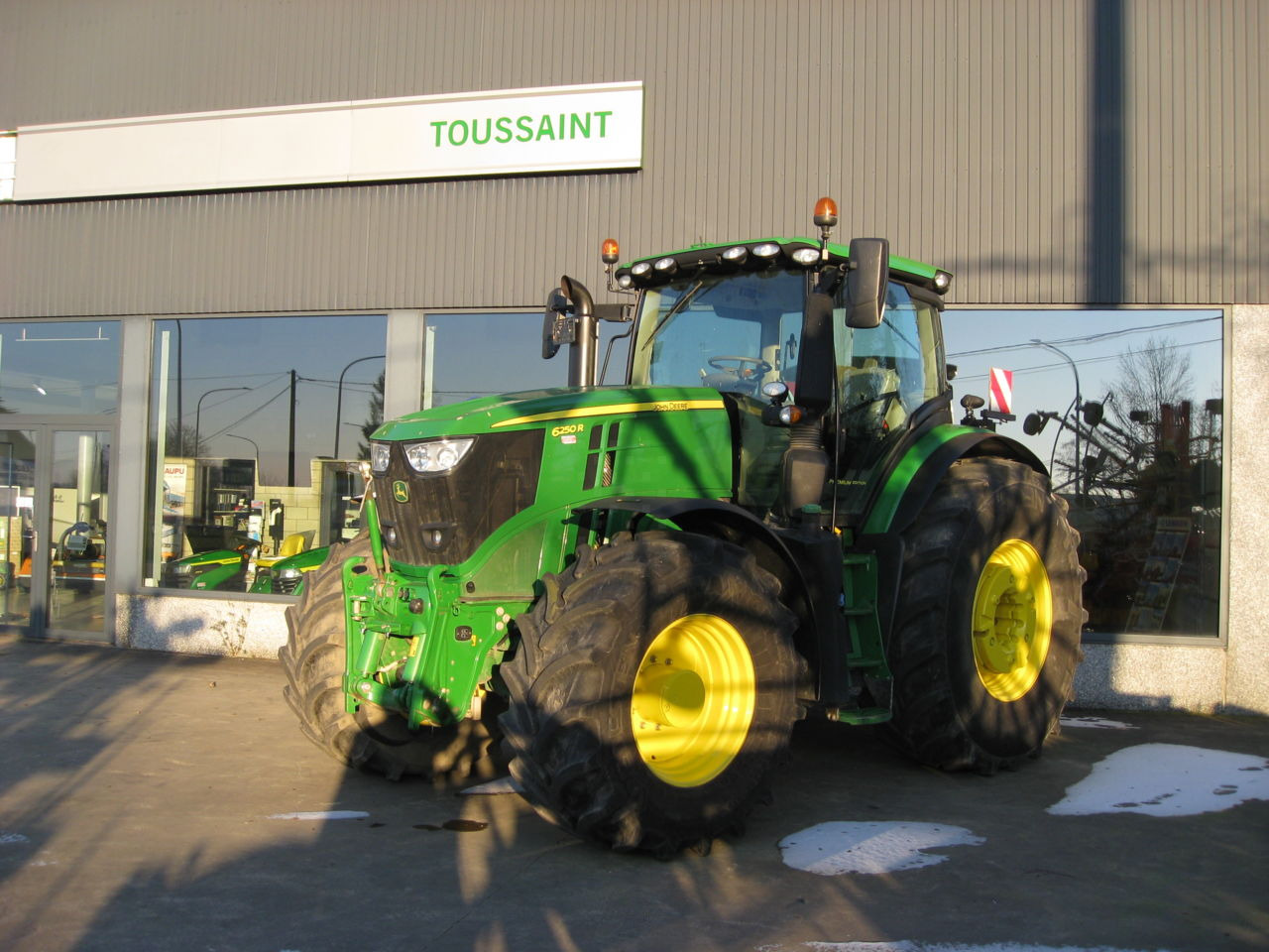 John Deere 6250R - Tractor: foto 4 John Deere 6250R - Tractor: foto 4