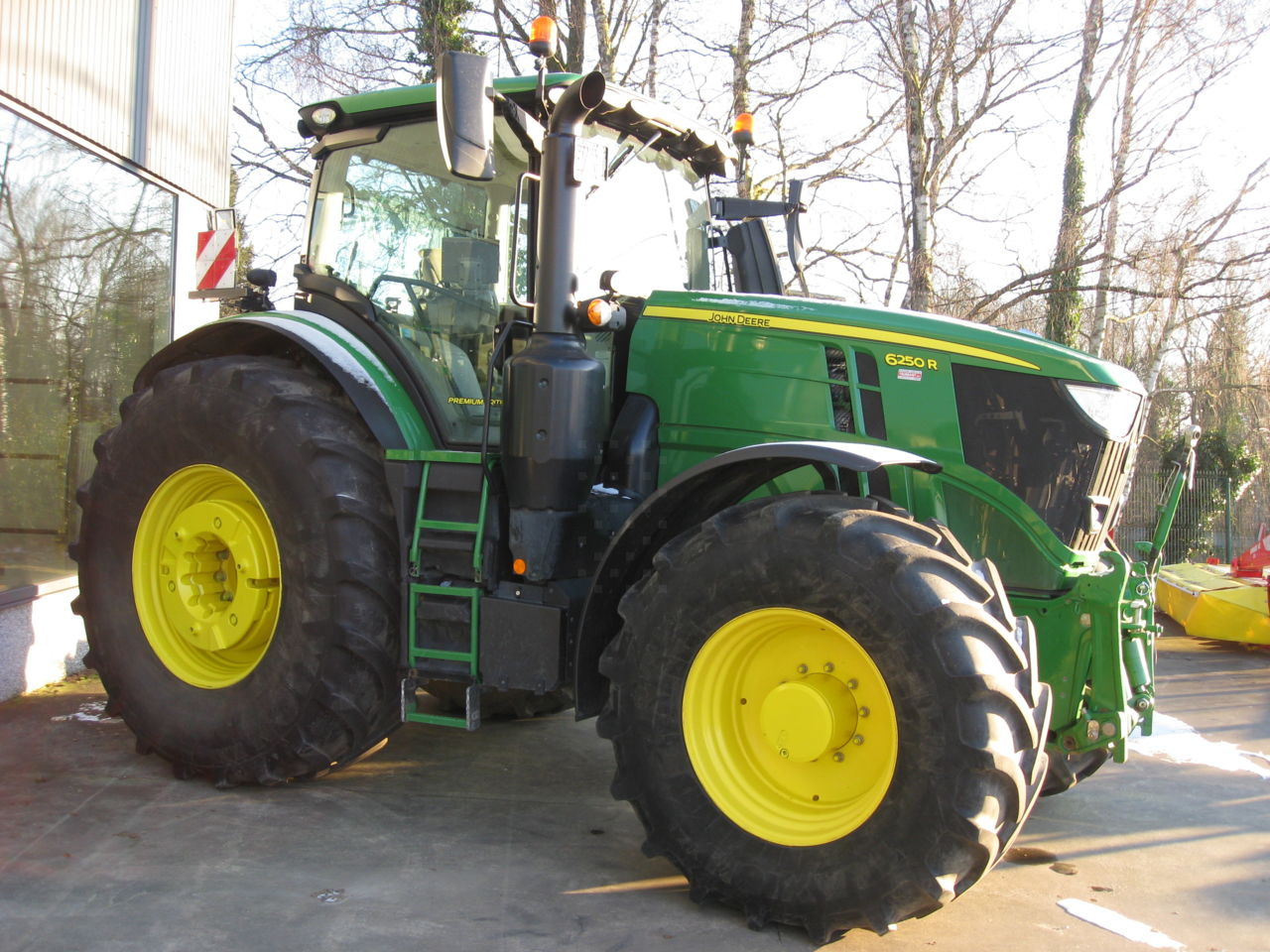 John Deere 6250R - Tractor: foto 5 John Deere 6250R - Tractor: foto 5