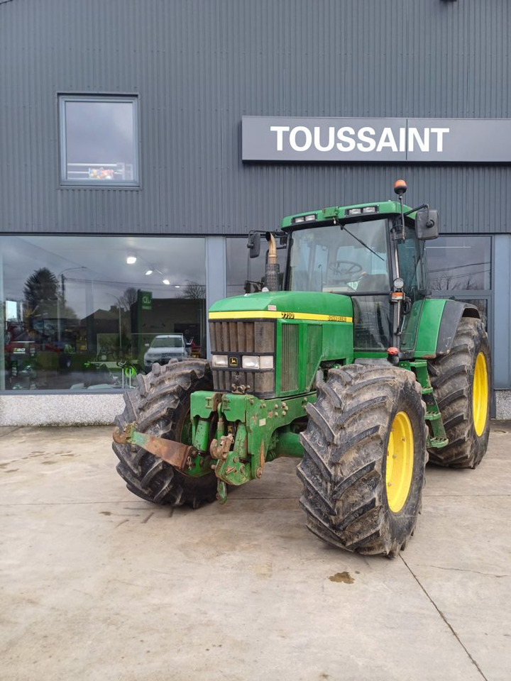 John Deere 7710 TLS - Tractor: foto 2 John Deere 7710 TLS - Tractor: foto 2